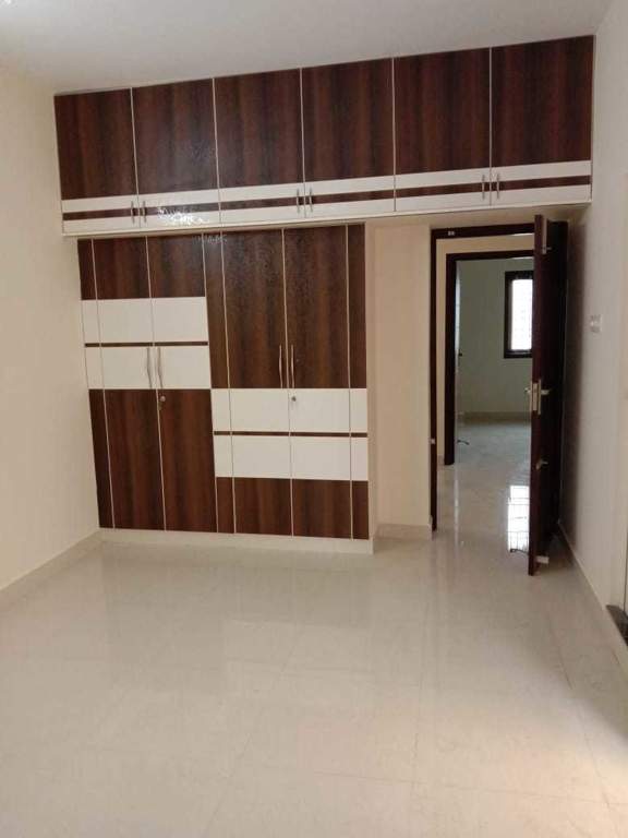  jlv royal homes Living Area