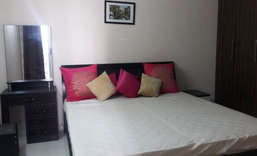 garden palace Bedroom