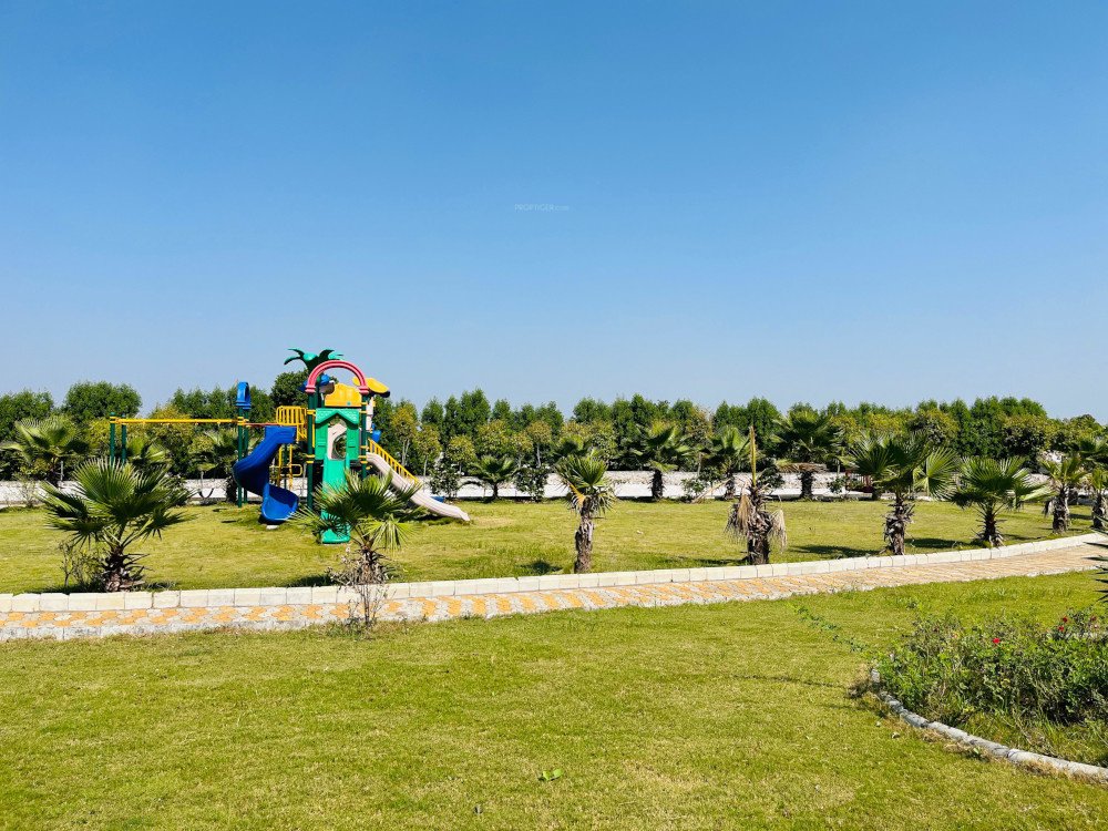 city Children's play area