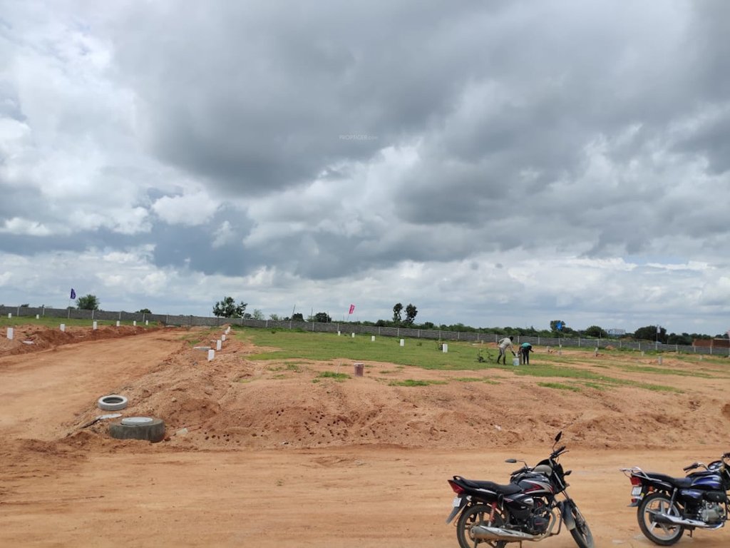  vahinis suvarna sampada Elevation