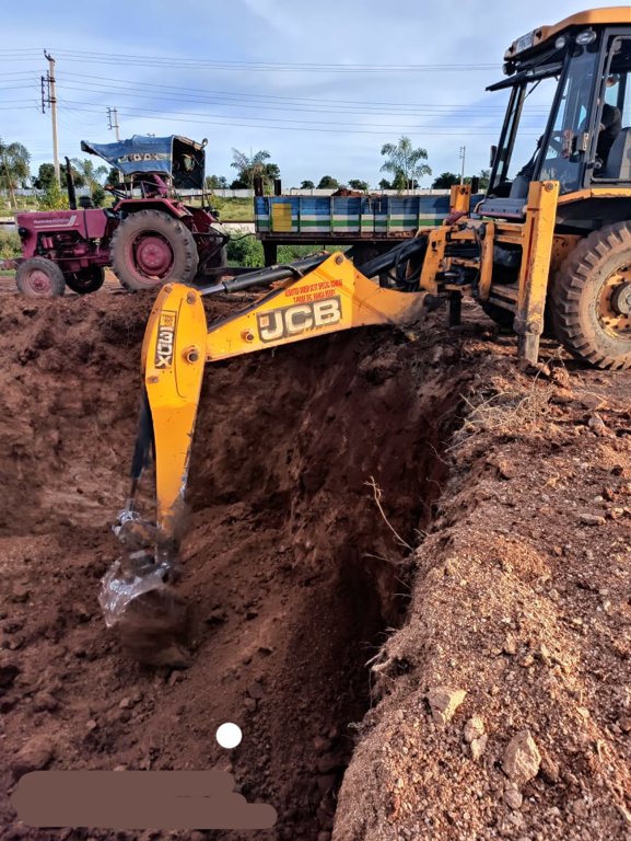  vahinis suvarna sampada Plot