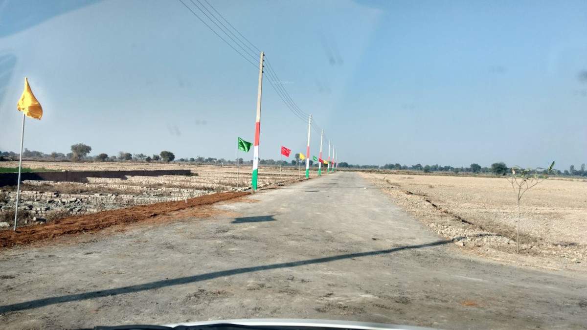  vaishnav residency Plot