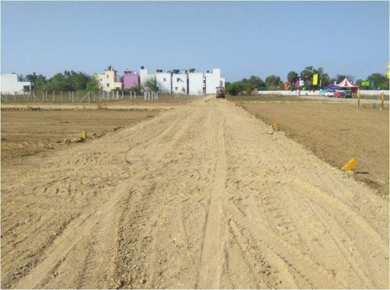  thavesh avenue Plot