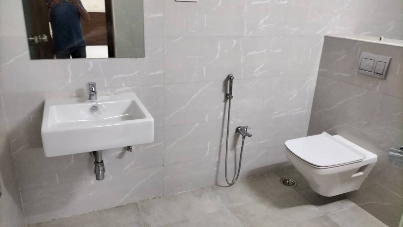  cyber urbania Bathroom