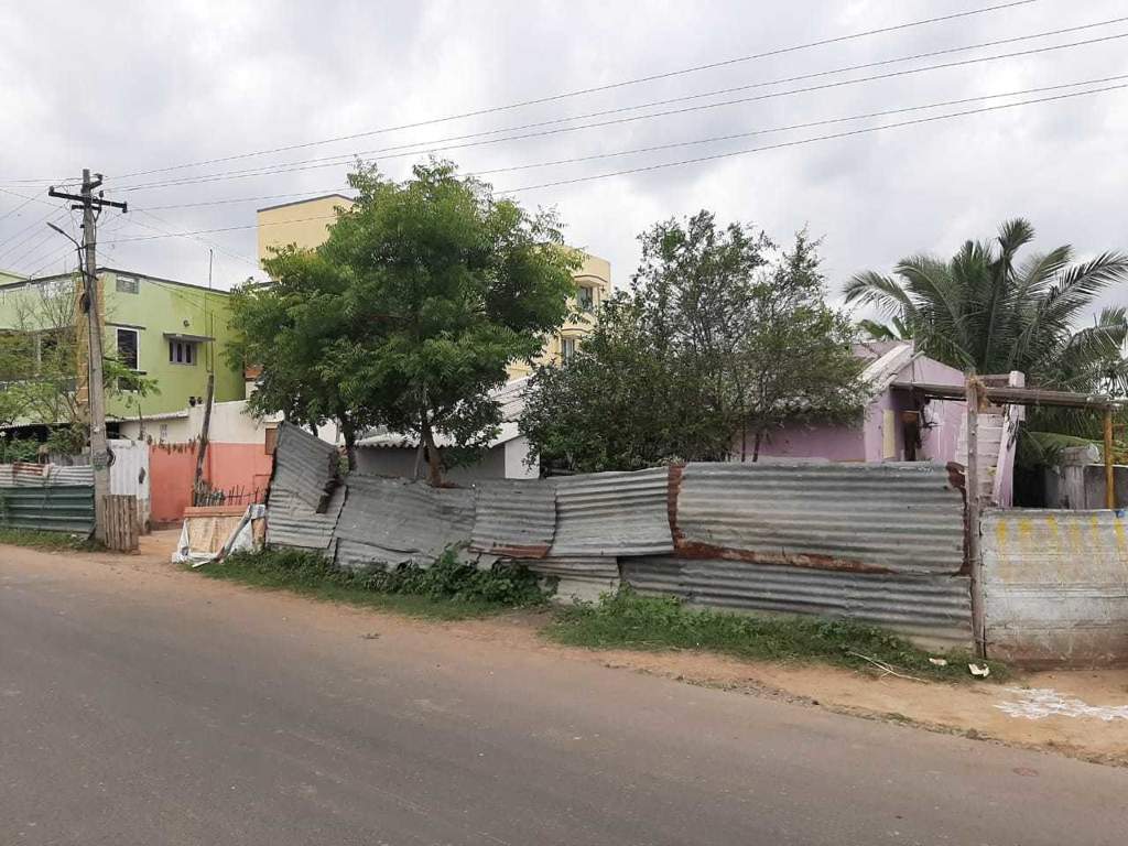  mini diamond castle Plot