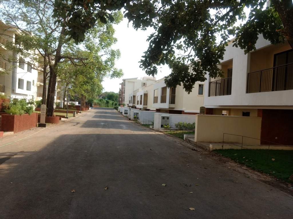  seaview villas Internal Roads