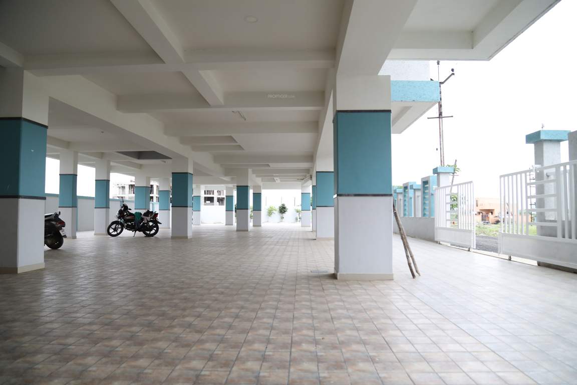  palace 1 Car Parking