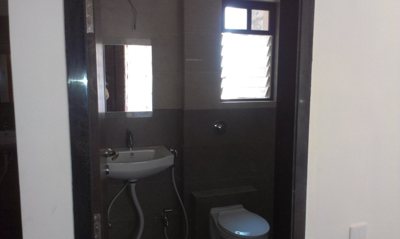  grand kalyan villa Bathroom