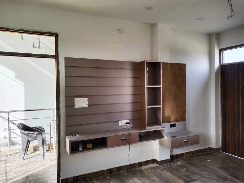  royal grand colony Bedroom