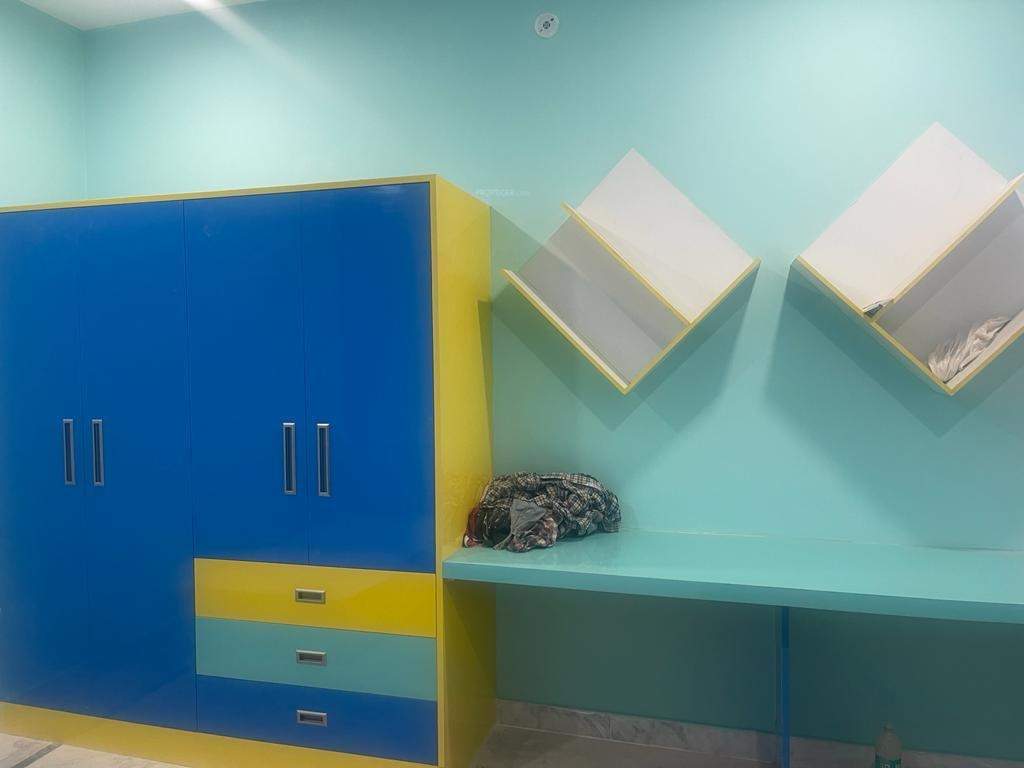  royal grand colony Bedroom