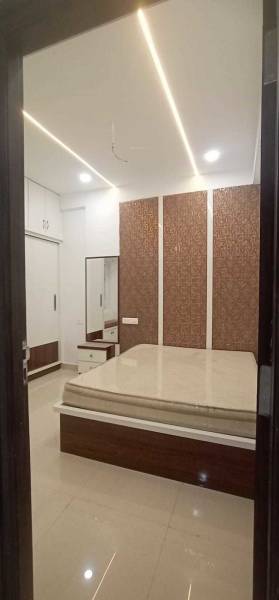  alpine-square Bedroom