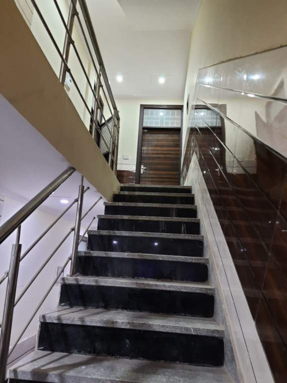 affordables and luxury homes Lobby