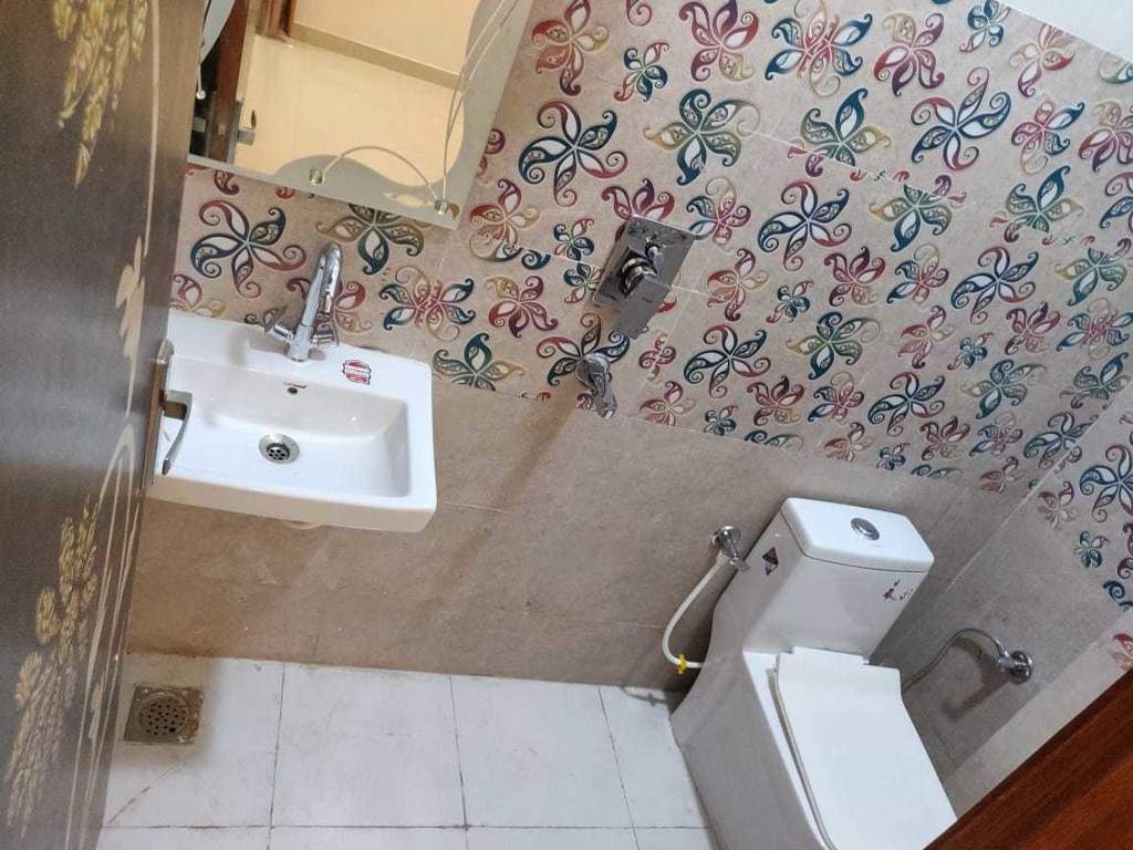  srs homes Bathroom