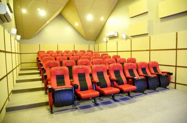 Mini Theatre island Mini Theatre