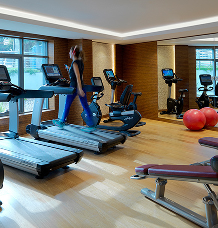 Gymnasium breeze Gymnasium