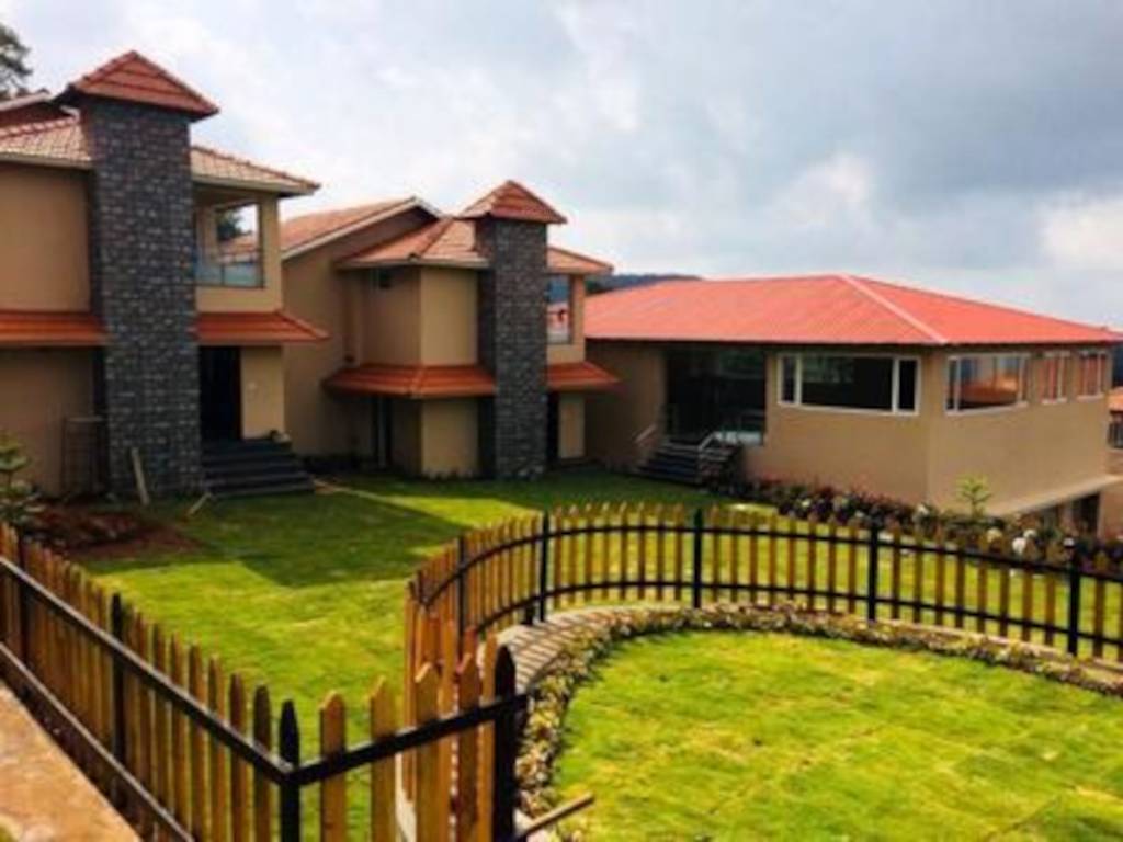 royal crown vesta Elevation