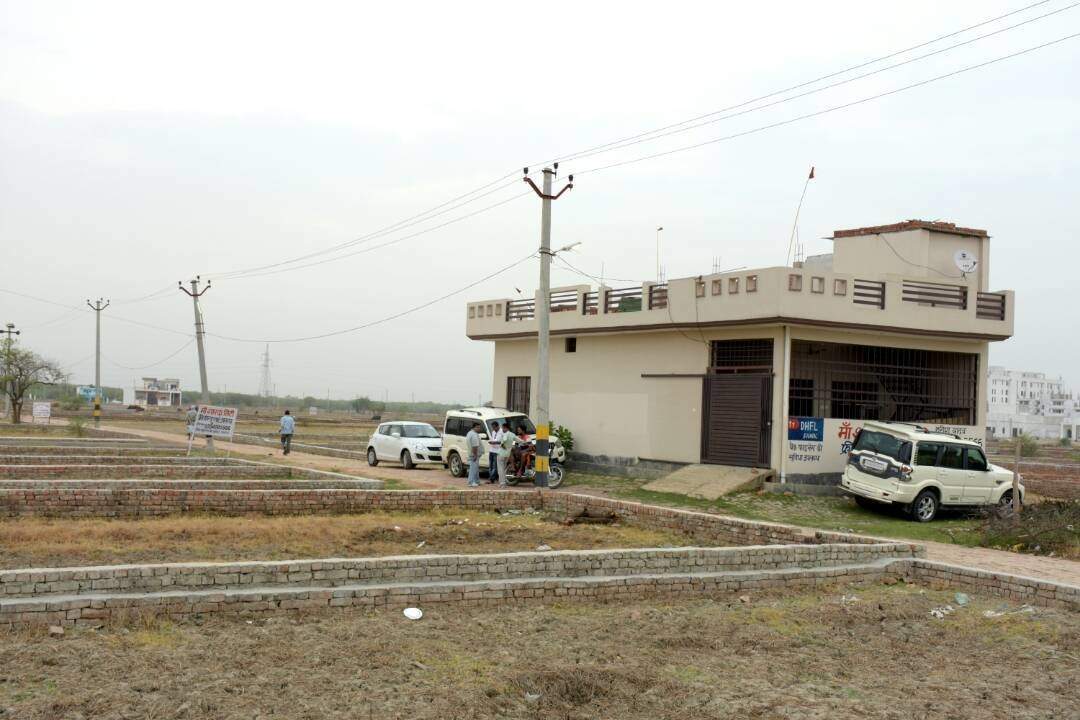  maa sharda city Plot