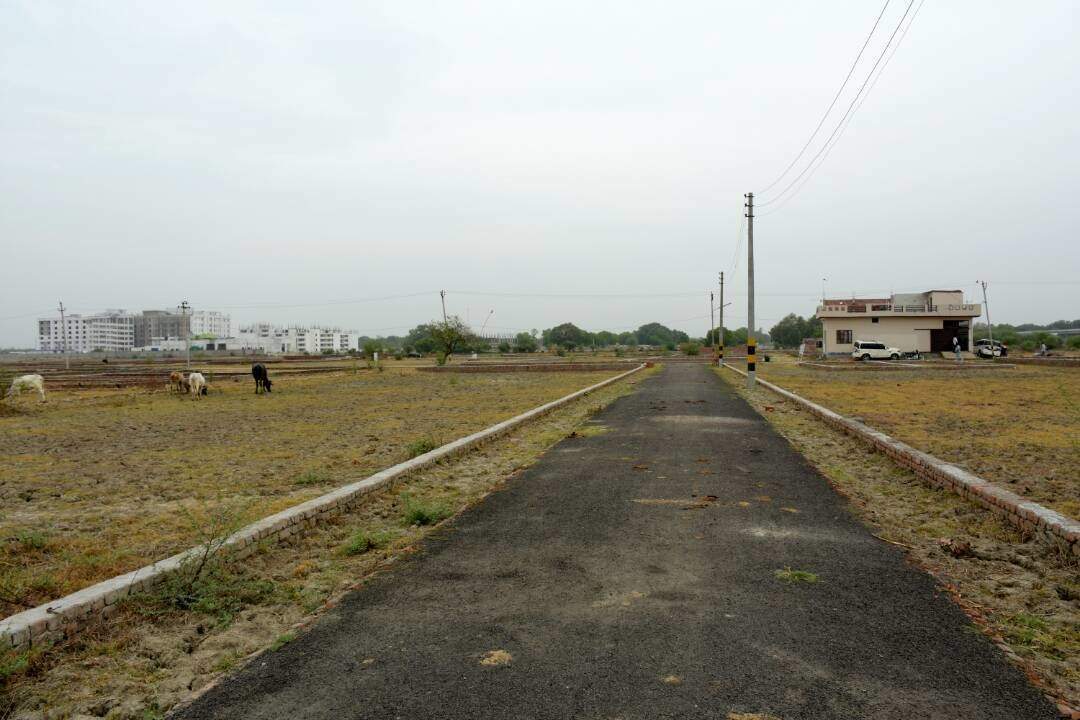  maa sharda city Plot