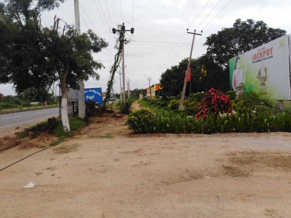  sathguru central Plot