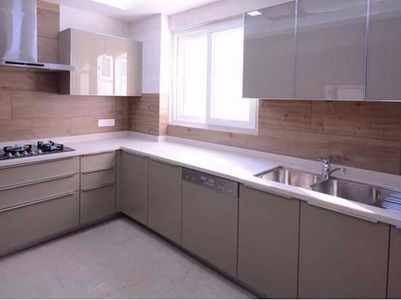 homes designer floors panchsheel park Kitchen