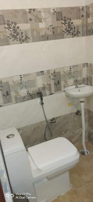  residency Bathroom
