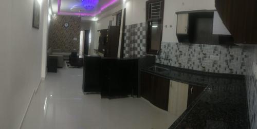  residency Kitchen