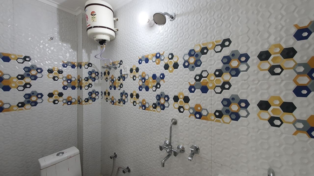  kalra affordables Bathroom