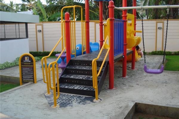  silver-crest Children's play area