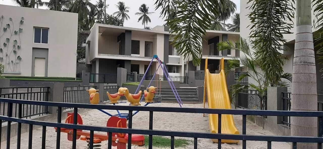  spring green villas Children's play area