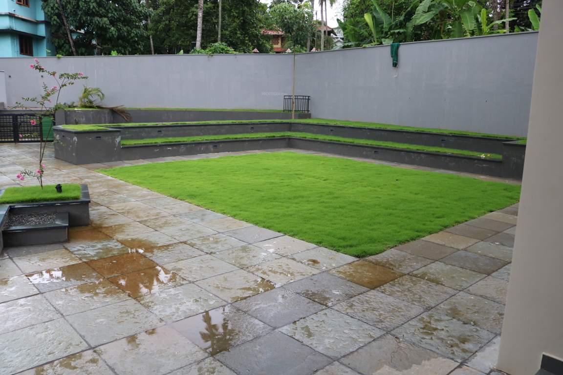  spring green villas Landscaped Gardens