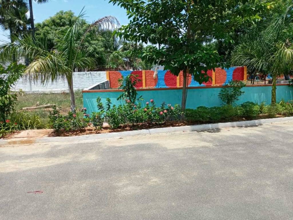  sai brindavanam Plot