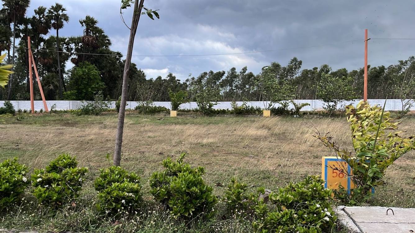  sai brindavanam Plot