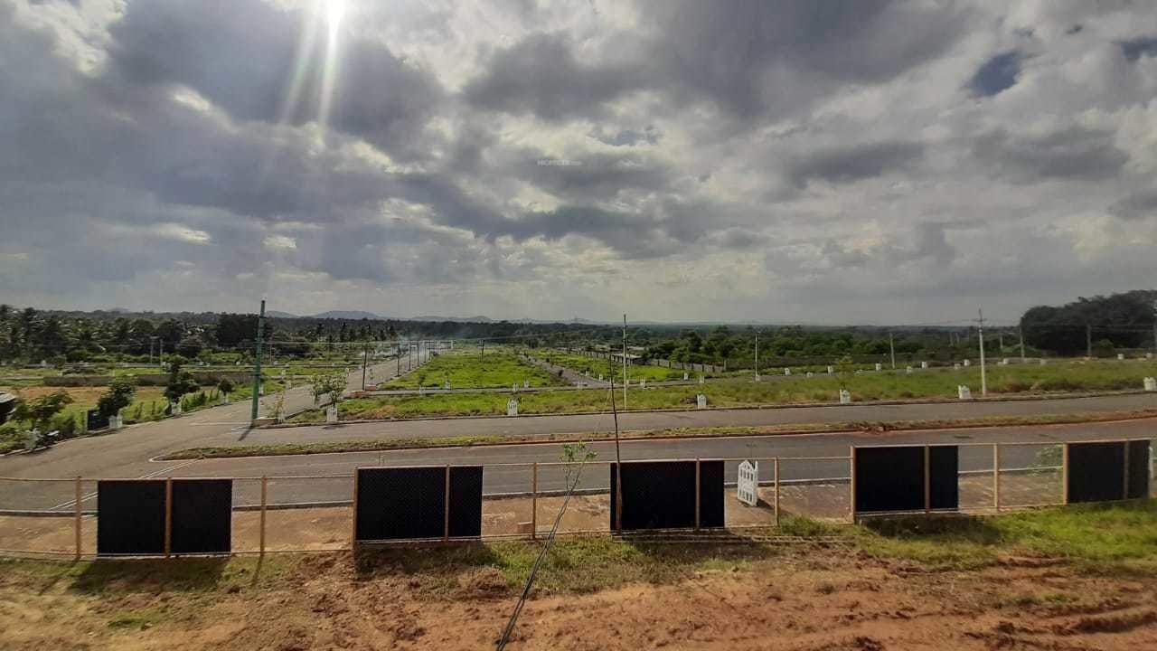  gulmohar park Plot