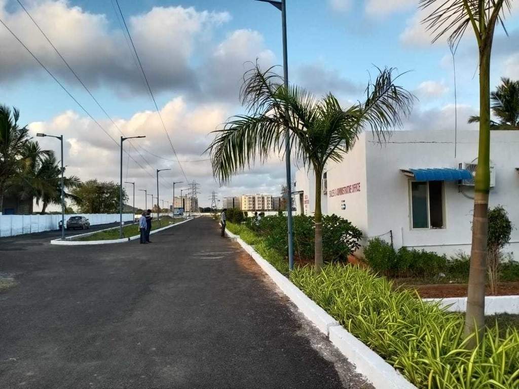  sri sai nagar Plot