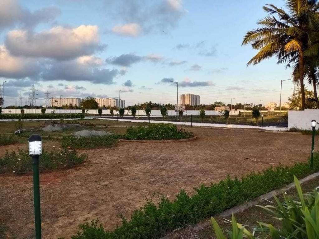  sri sai nagar Plot