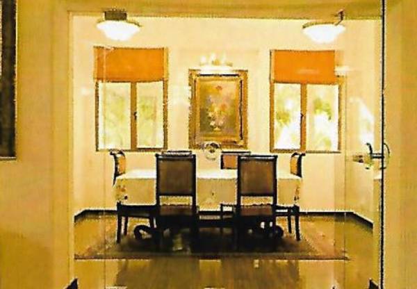 Dining Area residency Dining Area