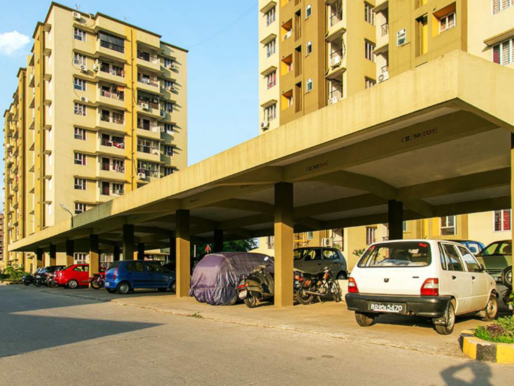  gardens Open Parking