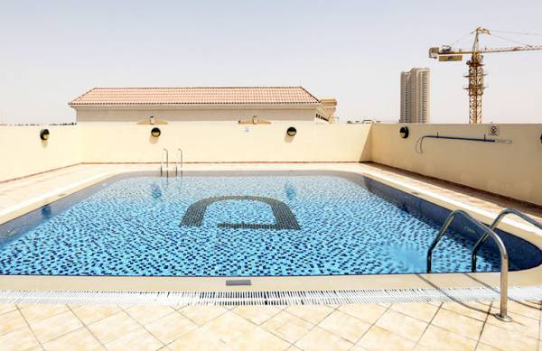  madison-residences Swimming Pool