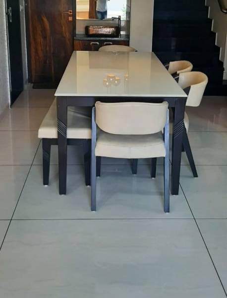  alaknanda-bungalows Dining Area