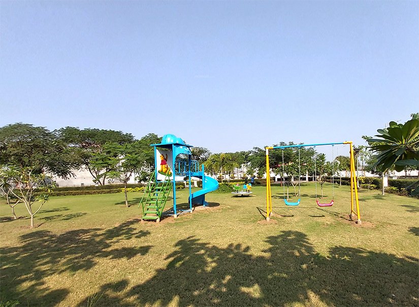  nora Children's play area