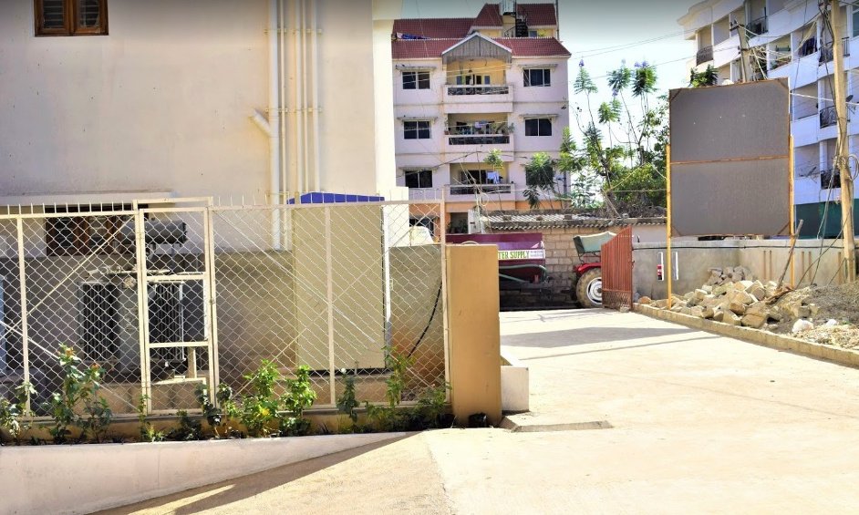  neeladri paradise Paved Compound