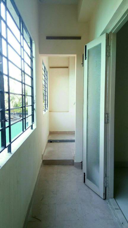  ss garden villa plots kovur Balcony