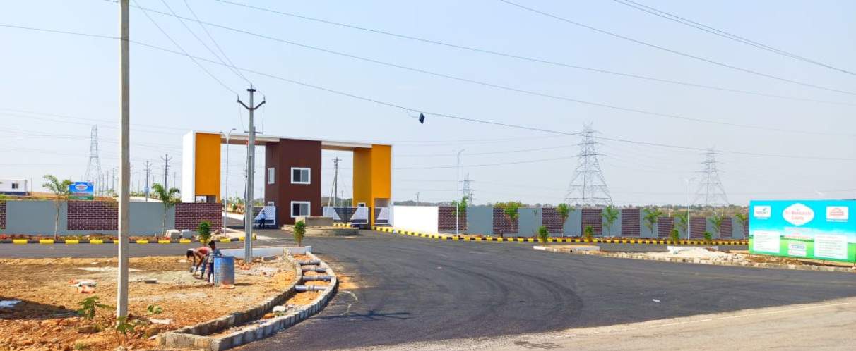  meenakshi estates Plot