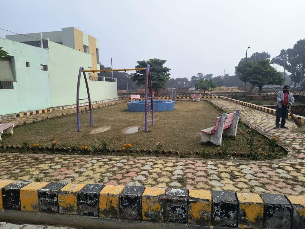  taj enclave Children's play area