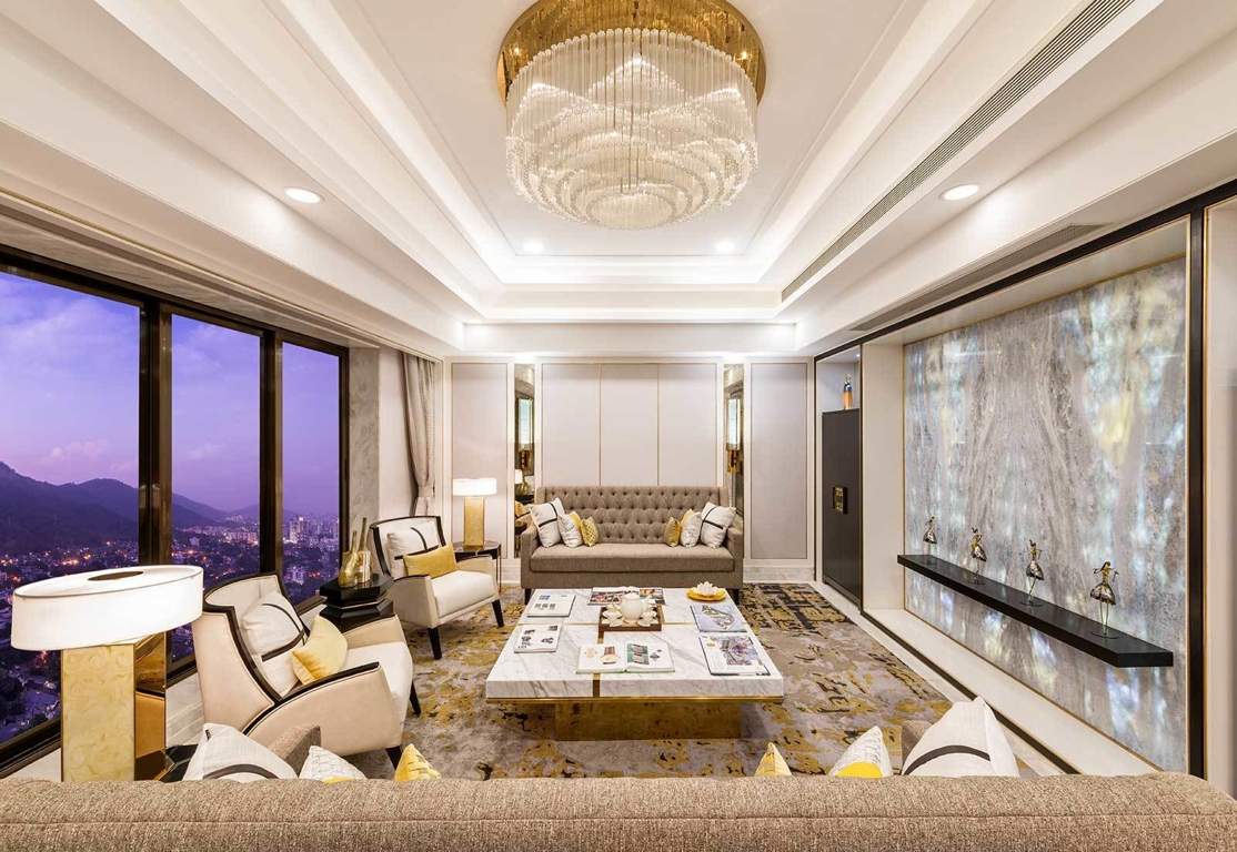  montana phase 4 Living Area