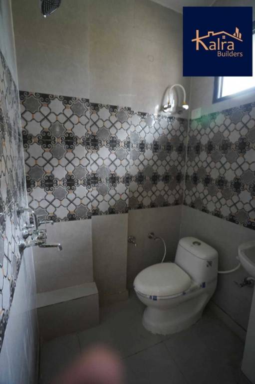  luxury apartments Bathroom