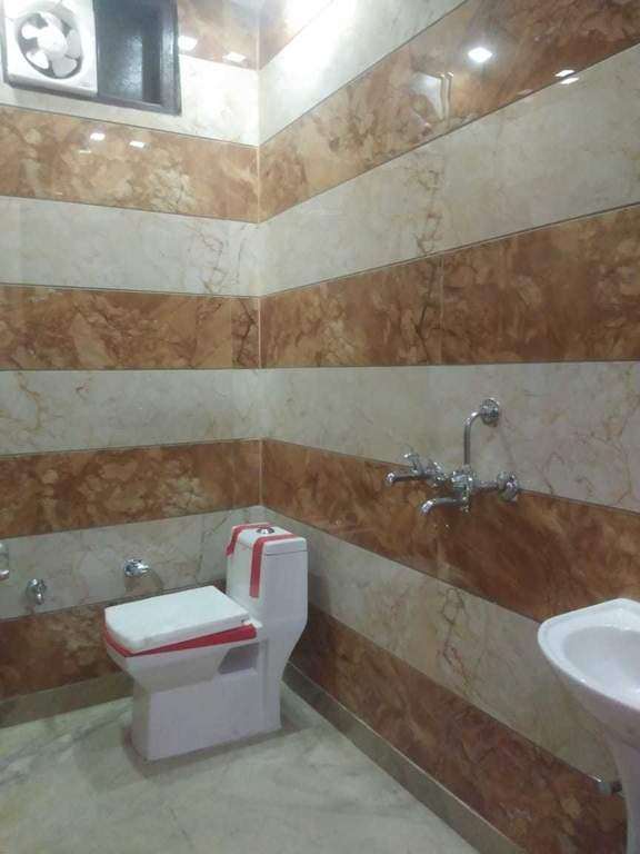  homes Bathroom
