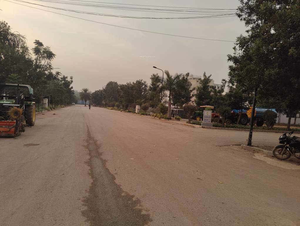  the woods of east phase 4 Internal Roads & Footpaths