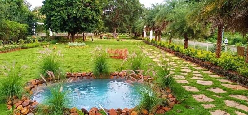  atmosphere iii Landscaped Gardens