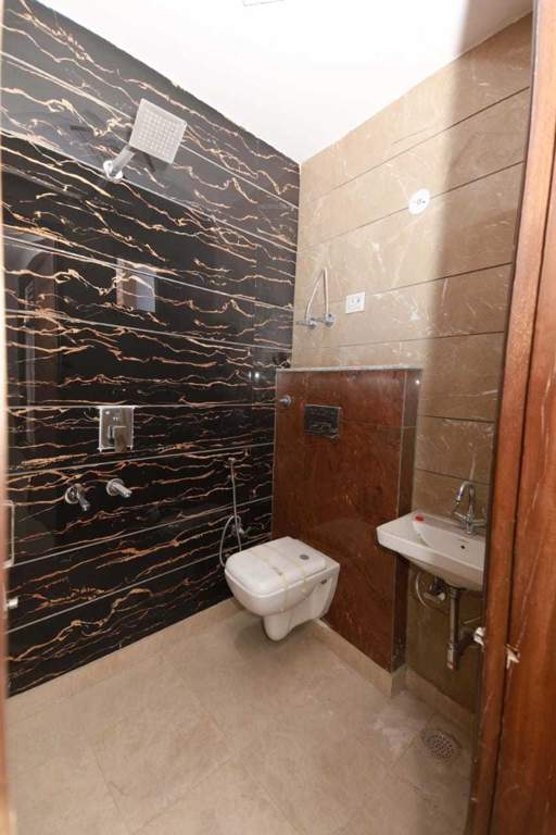  affordable homes Bathroom